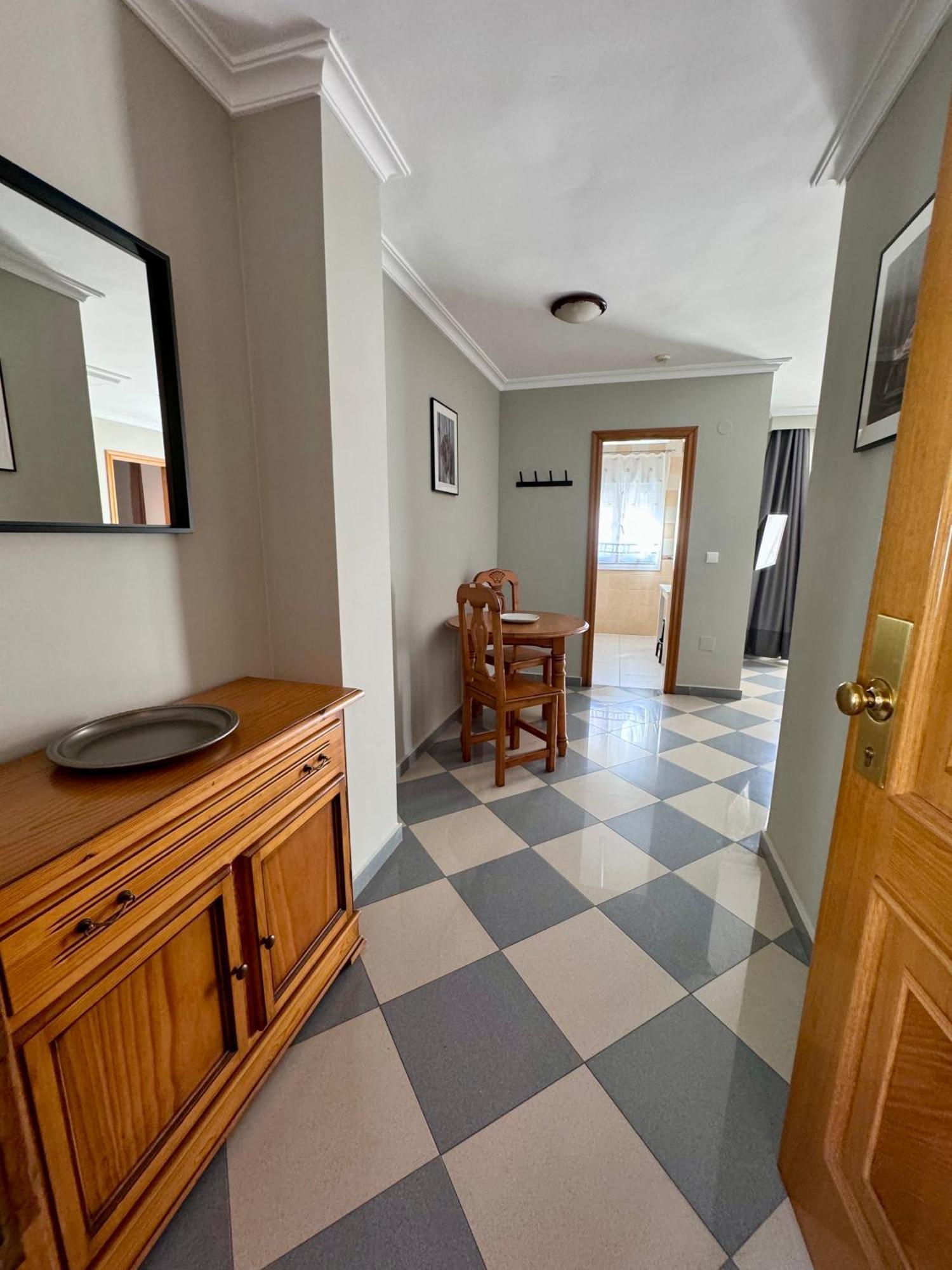 Apartamentos Nina De Oro Torremolinos Exterior foto