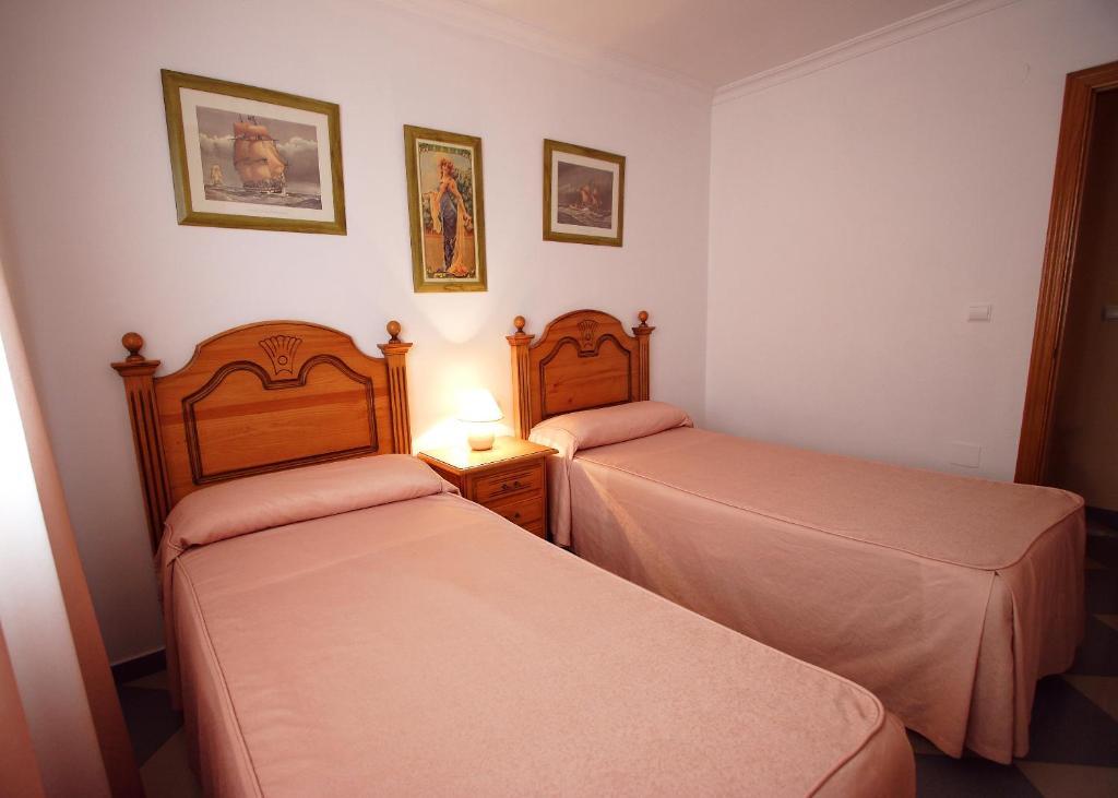 Apartamentos Nina De Oro Torremolinos Zimmer foto