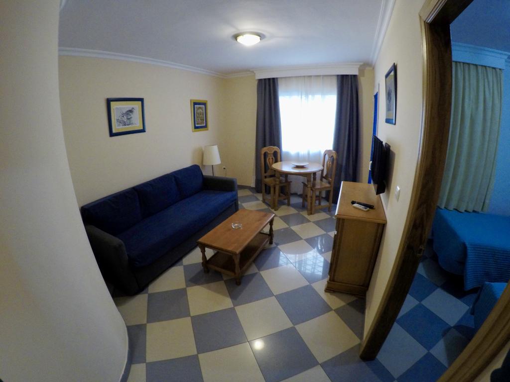 Apartamentos Nina De Oro Torremolinos Exterior foto